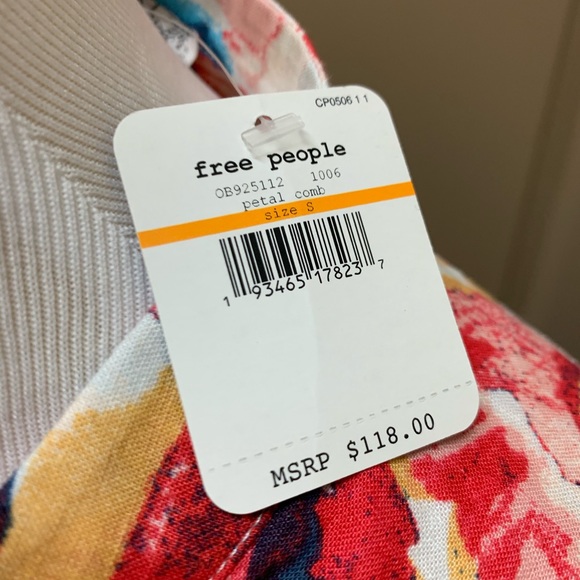 F.p. Floral Romper ONLY ONE - Picture 3 of 8